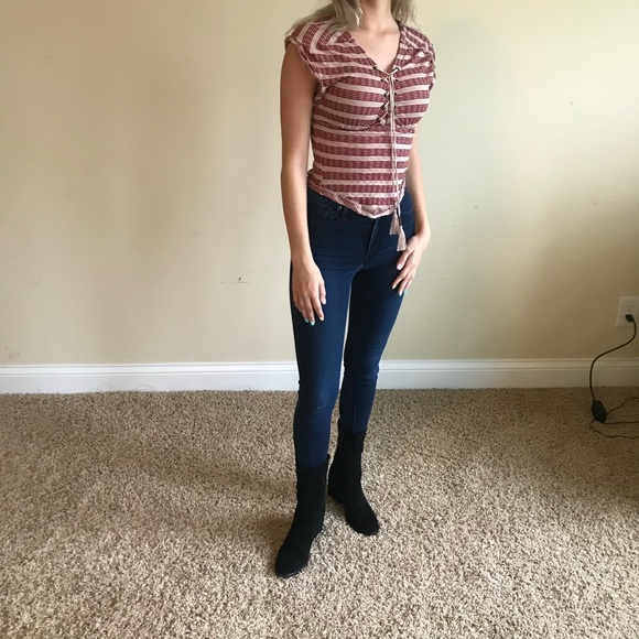 Perfect For Fall Striped Shirt 🍁🍂 - Picture 3 of 6